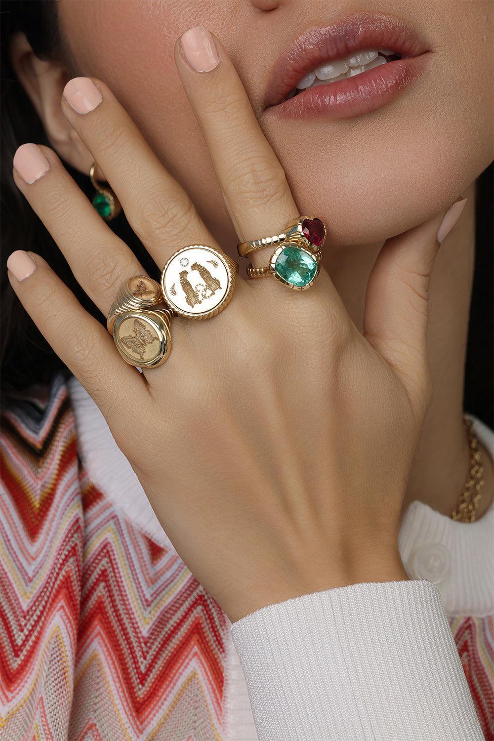 Cushion Emerald Heirloom Ring - Image 2