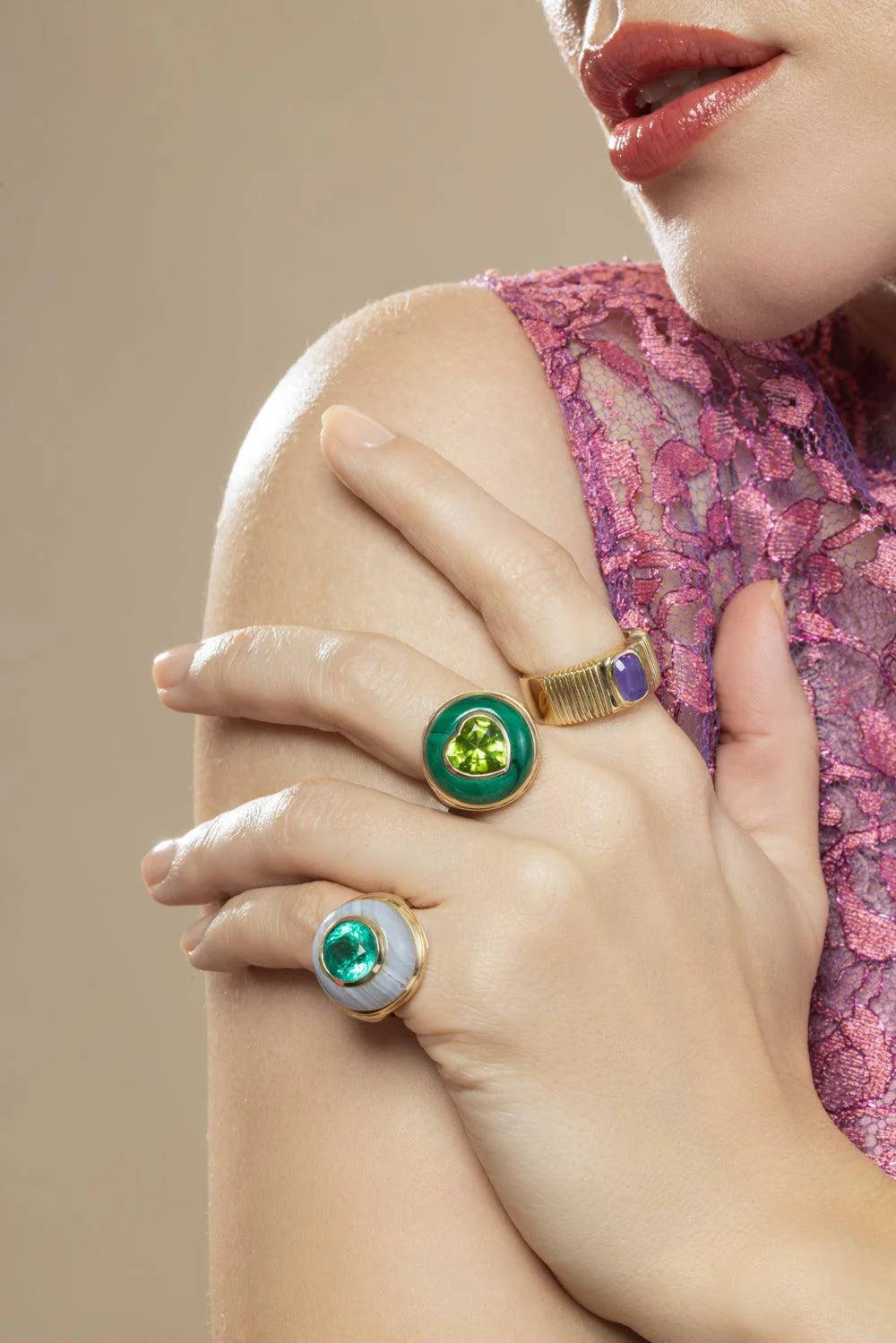 Emerald Blue Agate Petite Lollipop Ring - Image 2