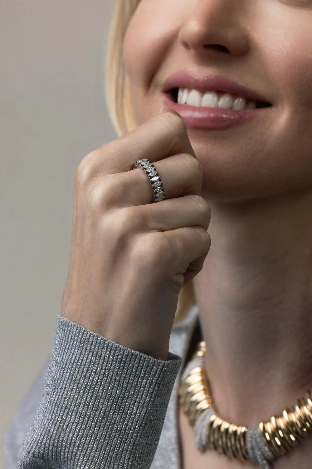 Black Diamond Cashmere Stretch Ring - Image 3