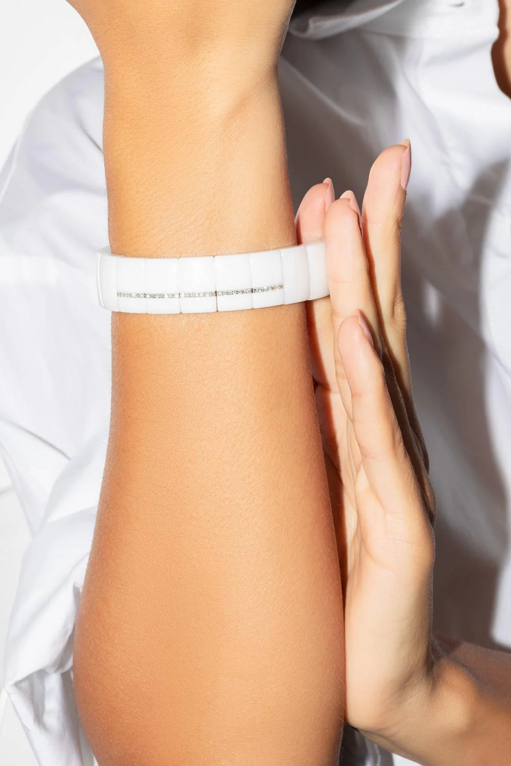 Five Diamond Bar Domino Rectangular Ceramic Stretch Bracelet - Image 3