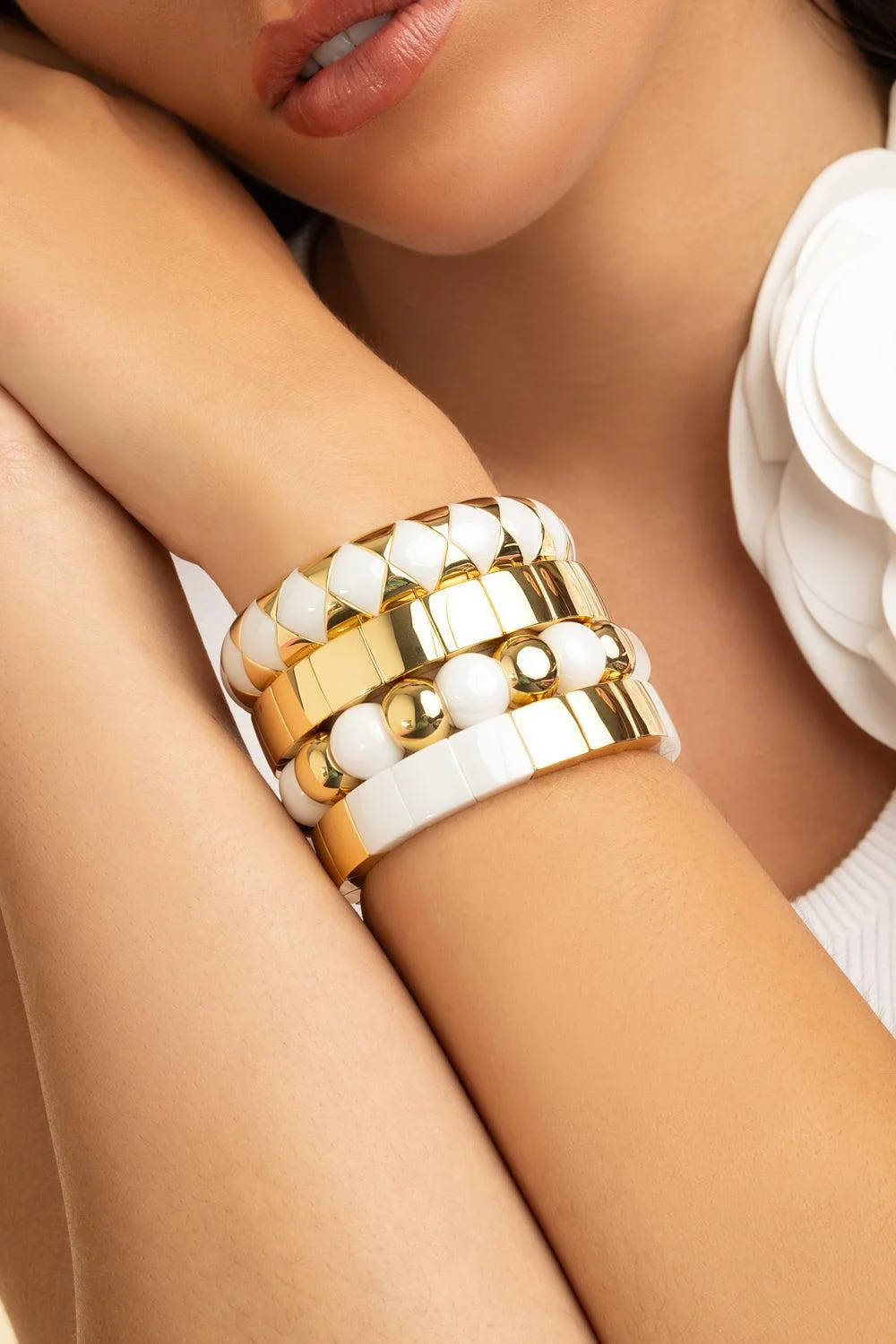 Gold Overlay Square Stretch Bracelet - Image 3