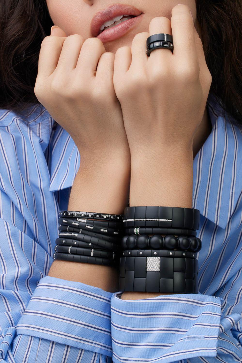 Matte Black Ceramic Tsavorite Diamond Pura Bracelet - Image 3