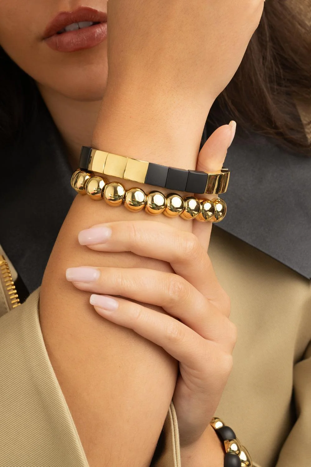 Nine Square Matte Black Aura Stretch Bracelet - Image 2