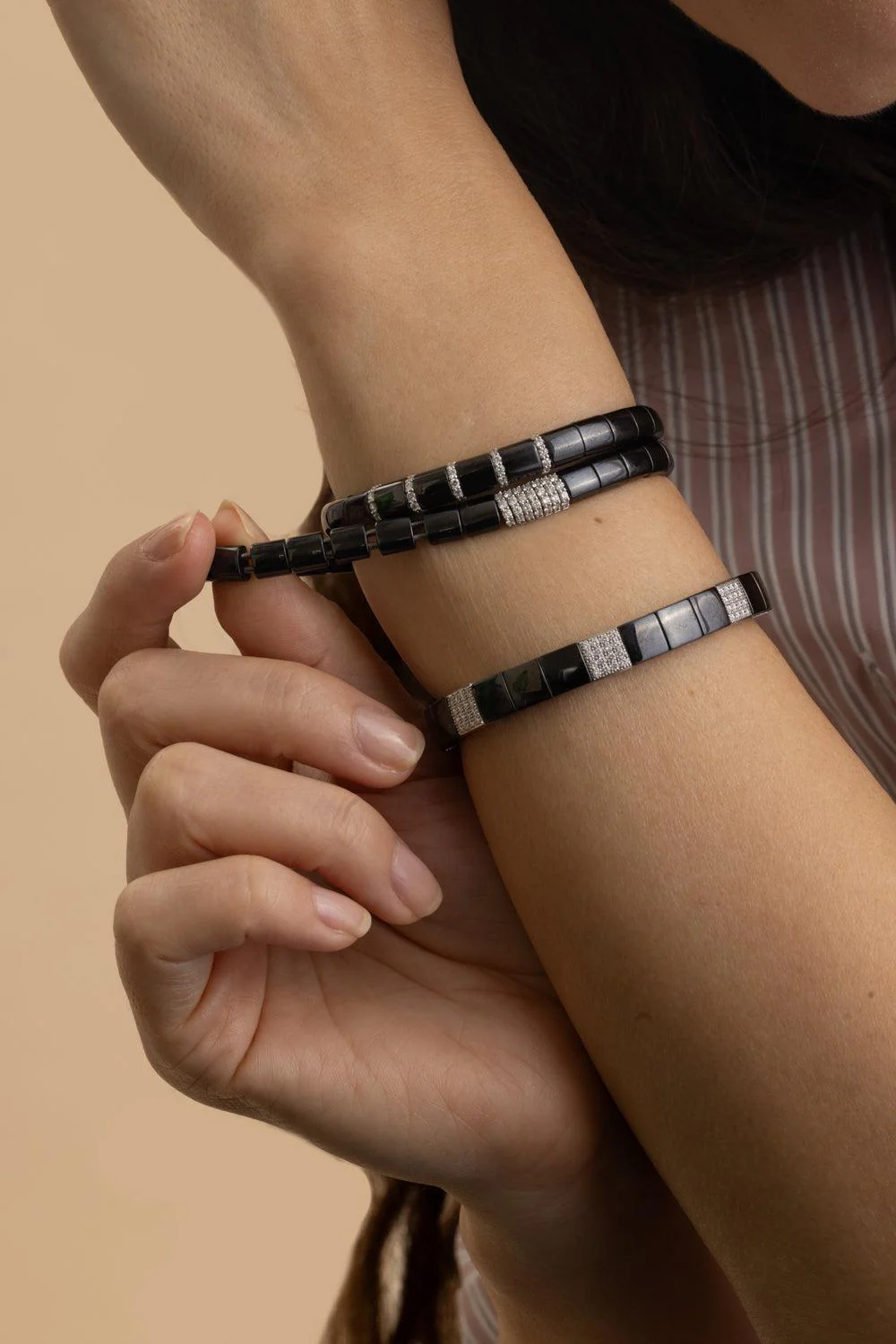 Pura Black Ceramic Diamond Bracelet - Image 4