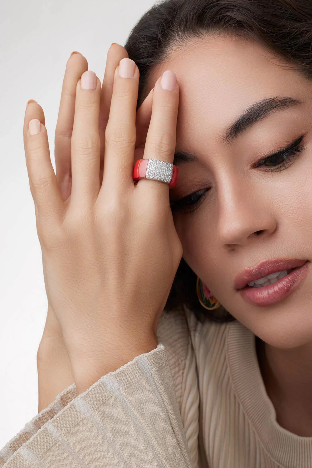 Red Ceramic Diamond Pave Domino Ring - Image 4