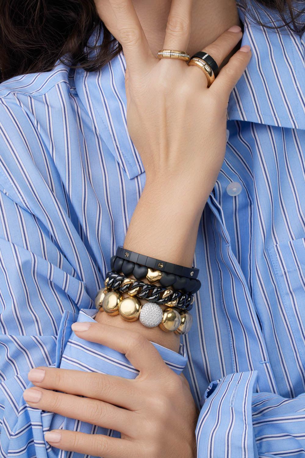 Screw Matte Black Ceramic Stretch Bracelet - Image 4