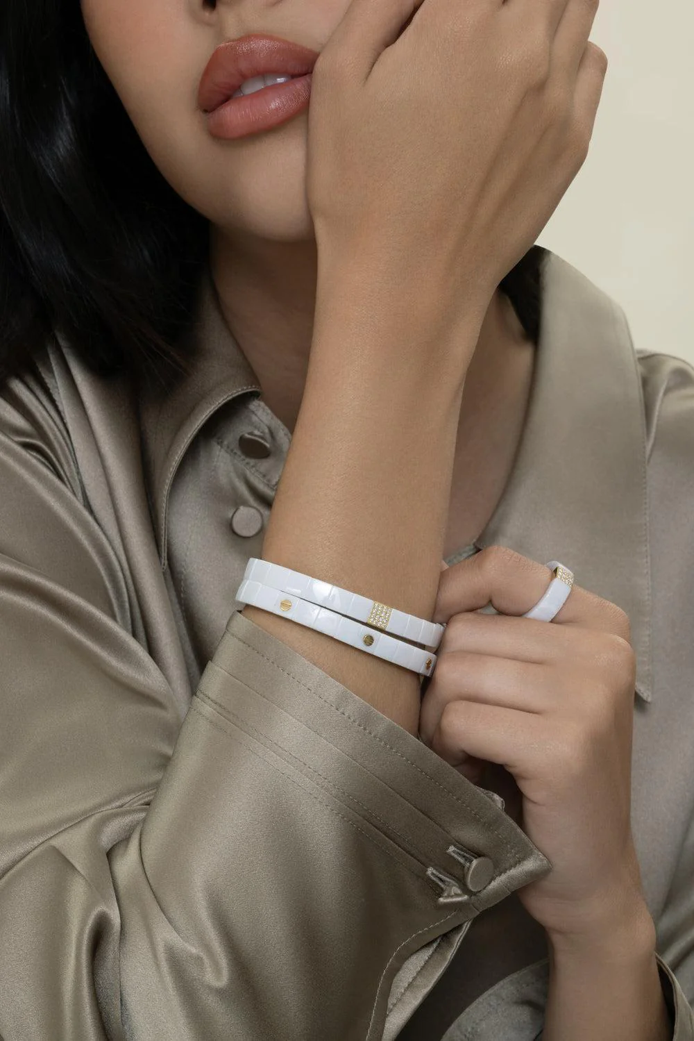 Seven Screw White Scacco Vite Bracelet - Image 4