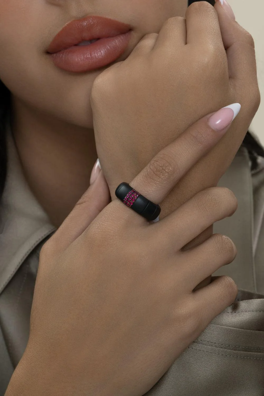 Three Ruby Bar Matte Black Ring - Image 2