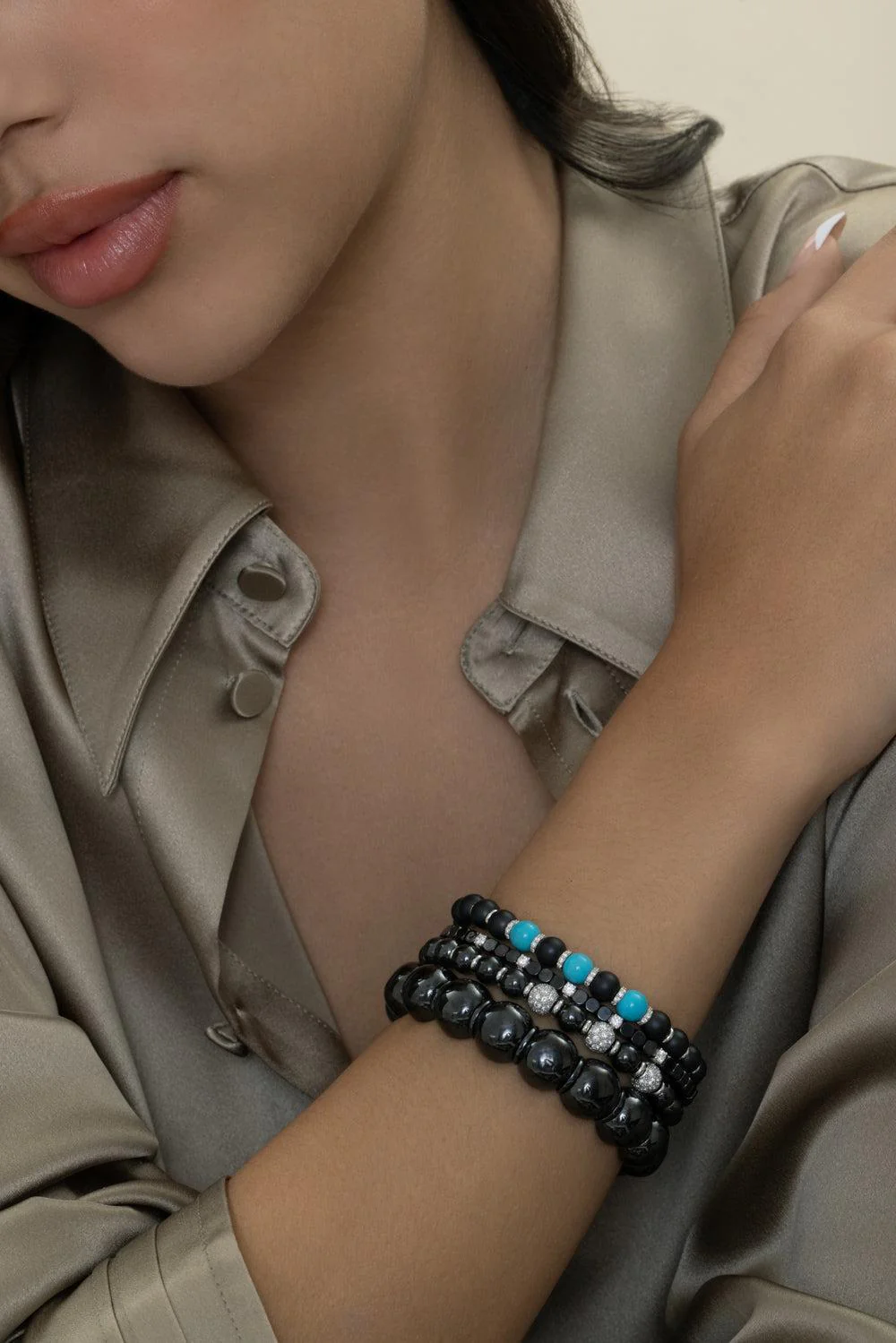 Three Turquoise Diamond Beaded Matte Black Sfera Bracelet - Image 2