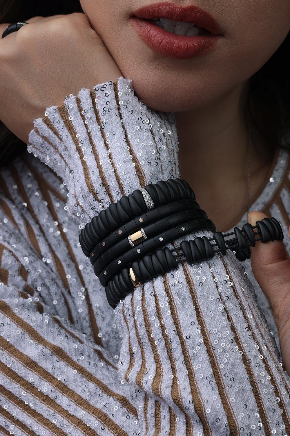 Two Diamond Bar Black Ceramic Pura Stretch Ring - Image 4