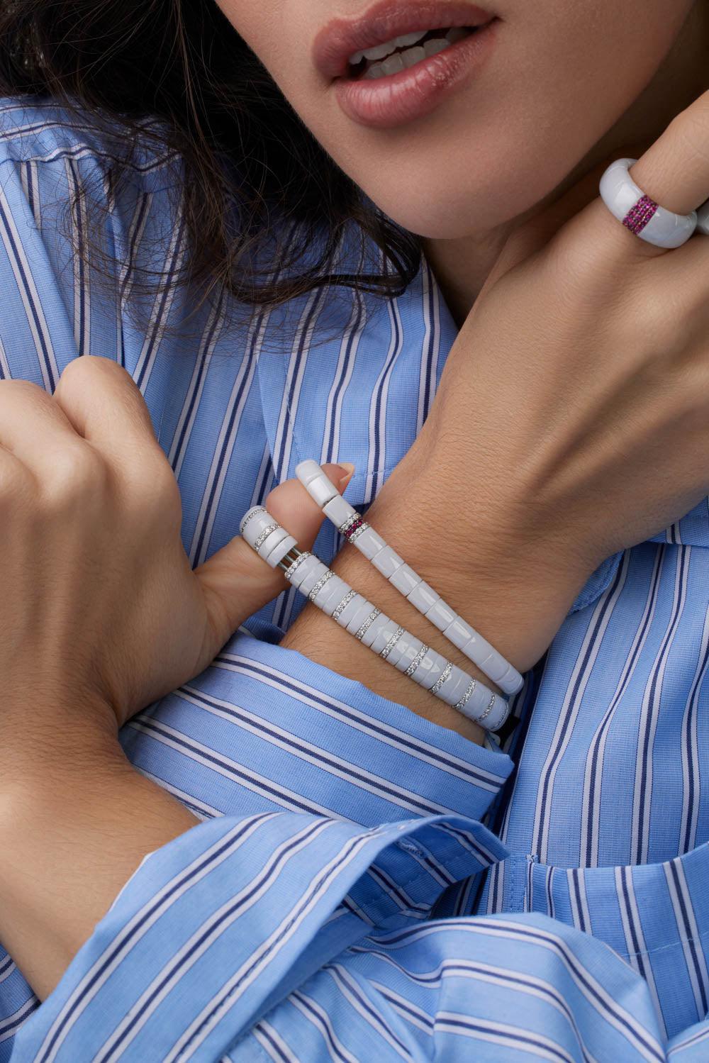 White Ceramic Diamond Bar Pura Bracelet - Image 2