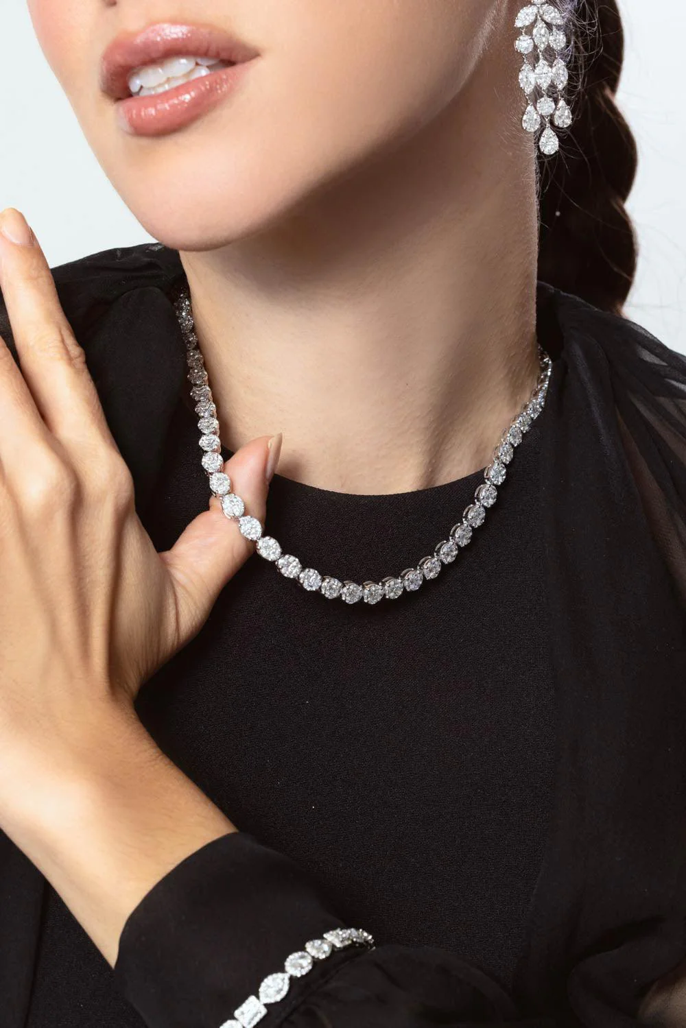 Infiniti Diamond Oval Necklace - Image 2