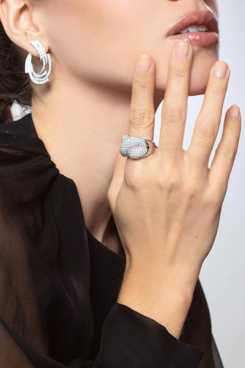 Scintilate Diamond Dome Ring - Image 4