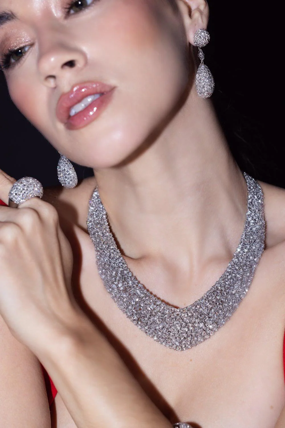 Rosecut Diamond Bib Necklace - Image 5