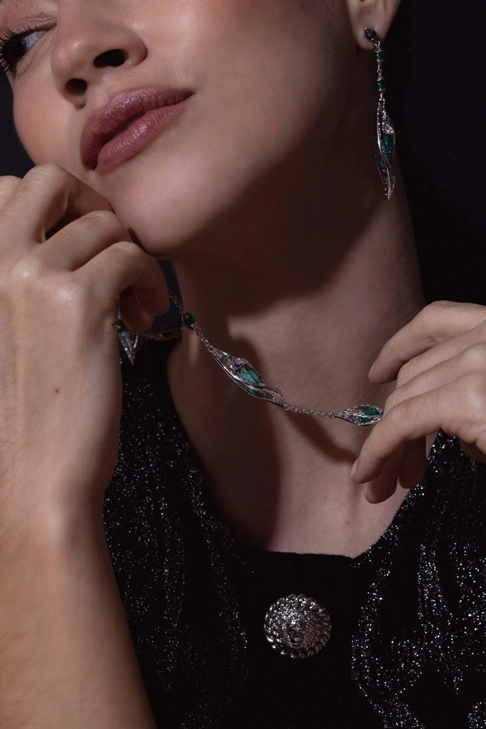 Emerald Tube Necklace - Image 4