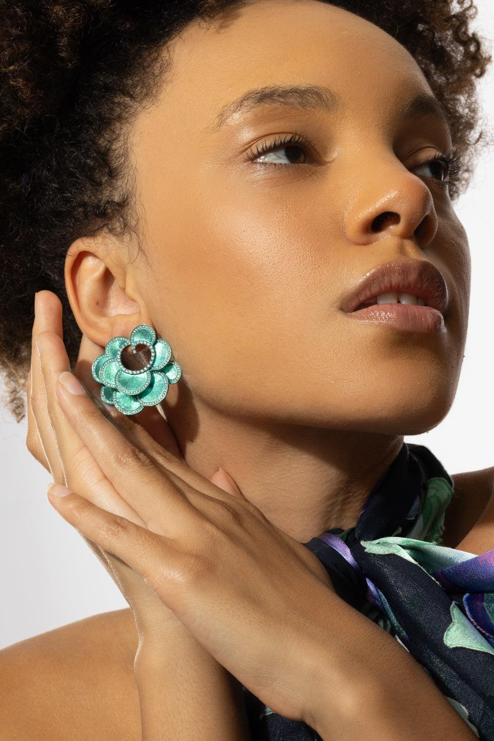 Green Titanium Diamond Round Earrings - Image 4