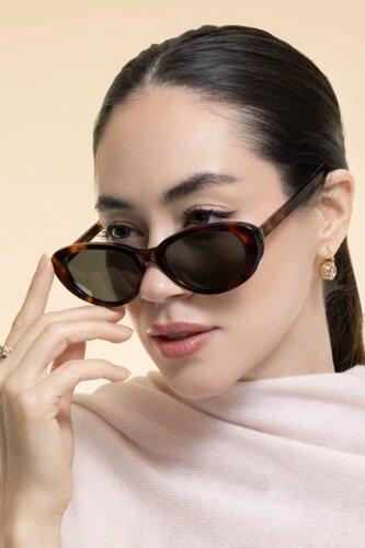 Cat Eye Oval Sunglasses - Image 3