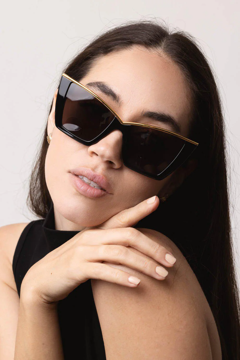 Retro Cat Eye Sunglasses - Black Gold - Image 3