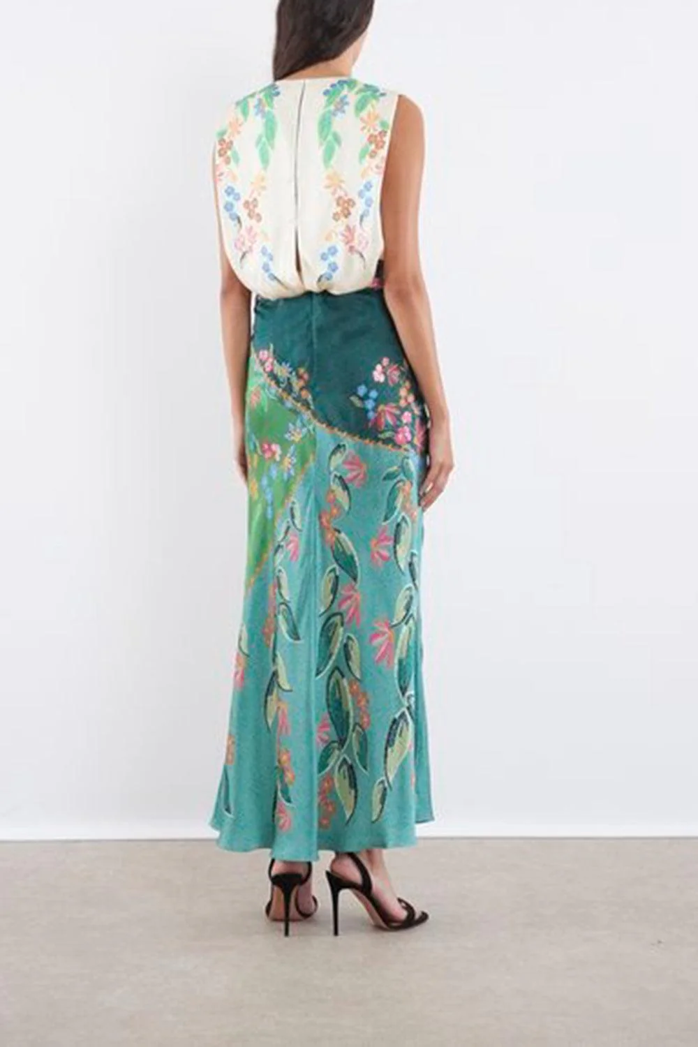 Gwen Dress - Image 5