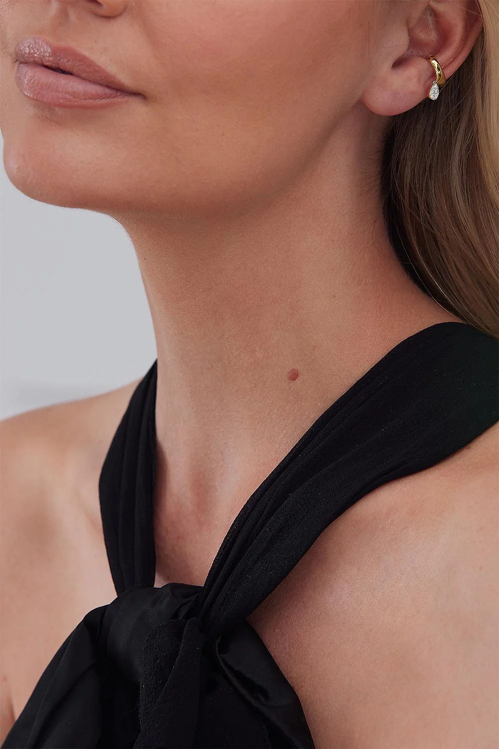 Lucia Pear Diamond Ear Cuff - Image 2