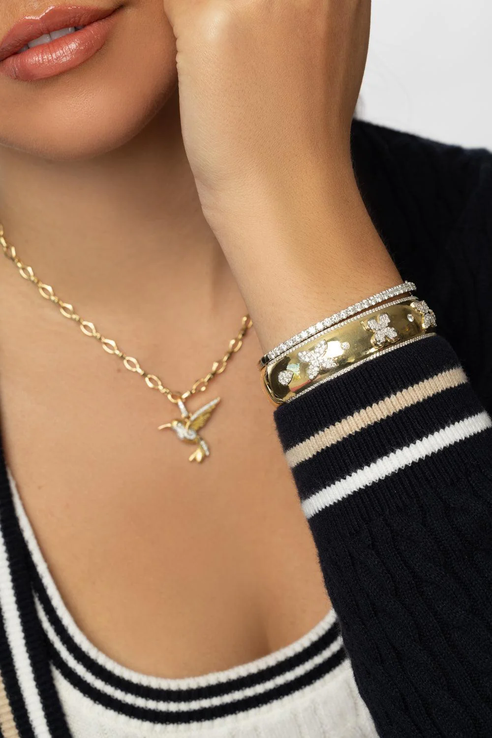 Veena Single Row Oval Bangle Bracelet - Image 4