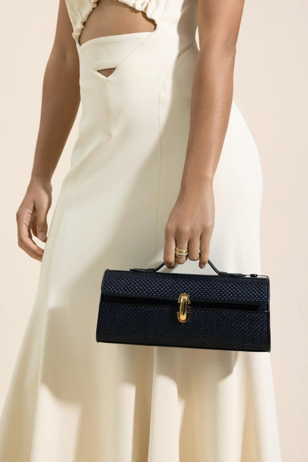 Slim Symmetry Pochette - Black Raffia - Image 5