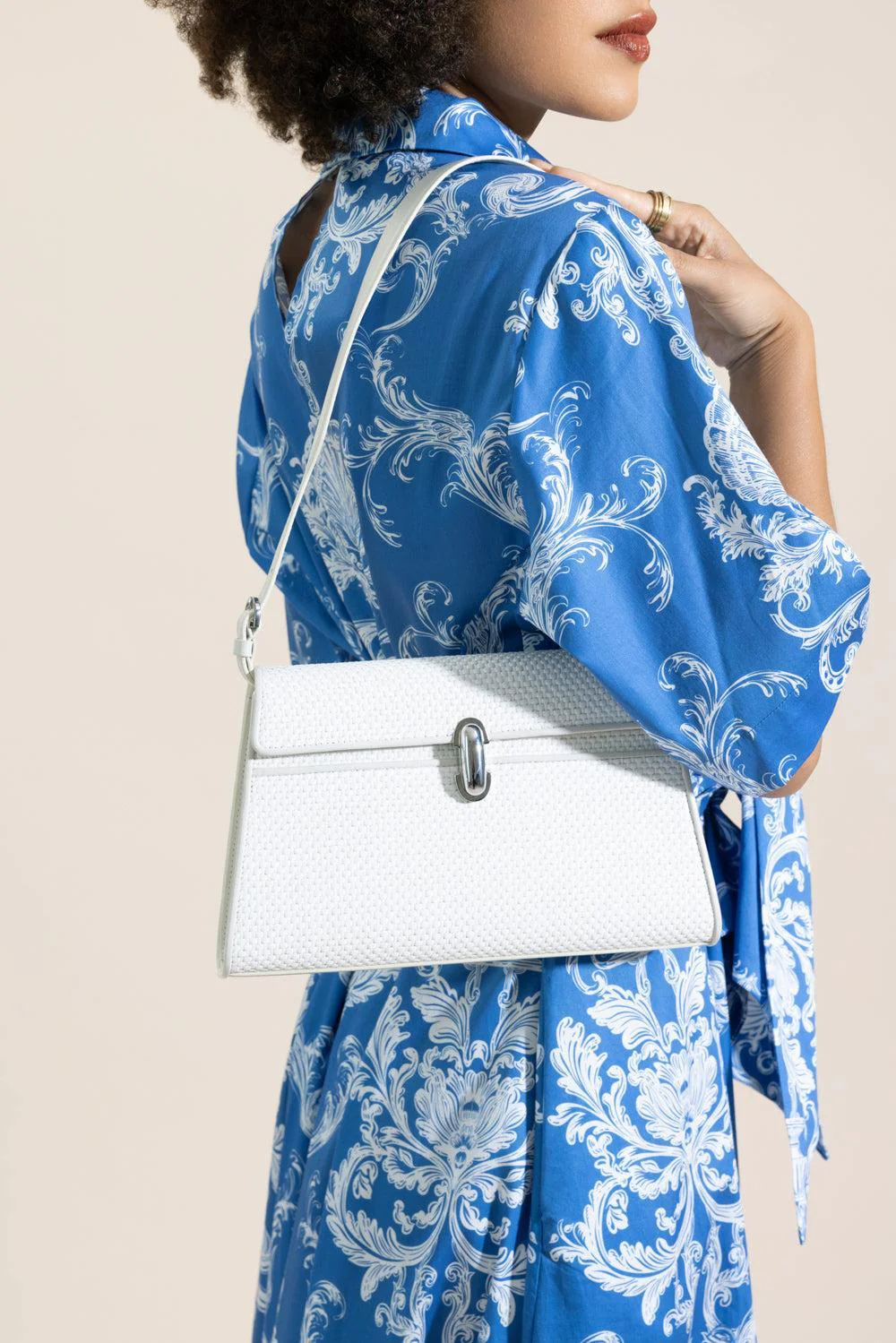 Symmetry Shoulder Bag - Ivory Raffia - Image 4