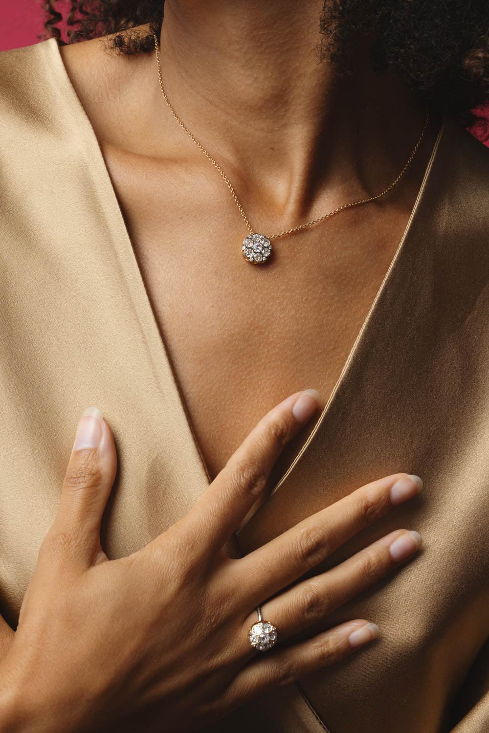 Beirut Rosace Diamond Pendant Necklace - Image 3