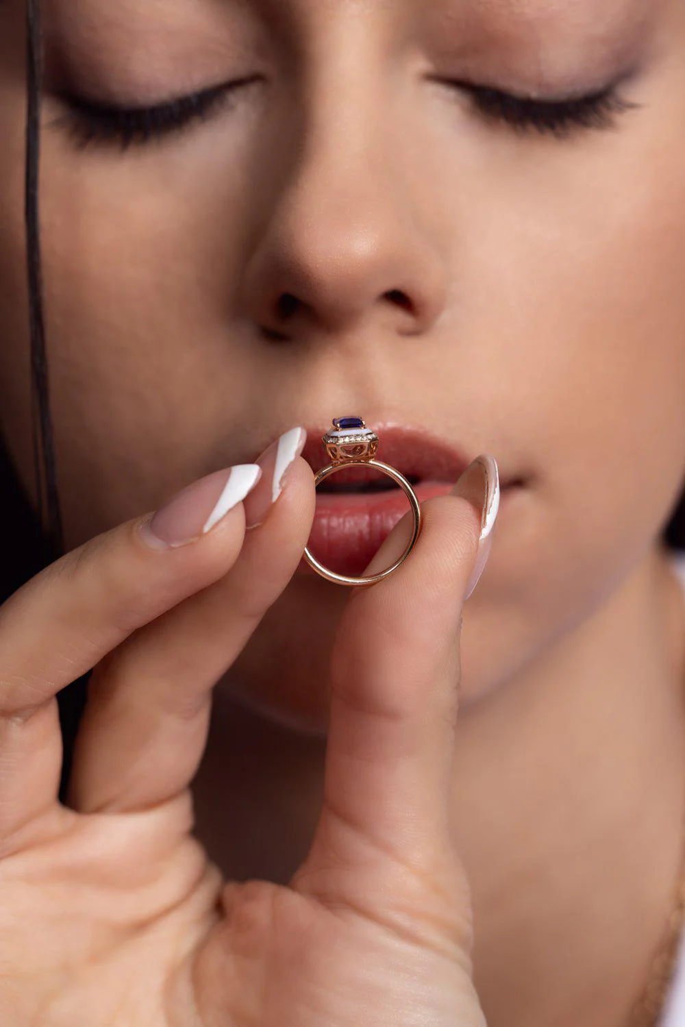 Mina Tanzanite Ring - Image 5