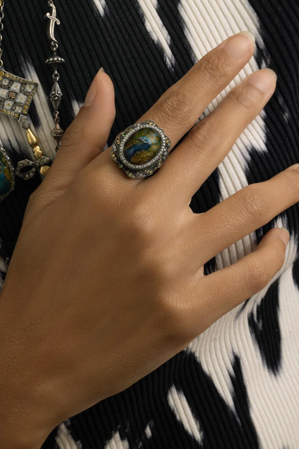 Amethyst Diamond Peacock Ring - Image 2