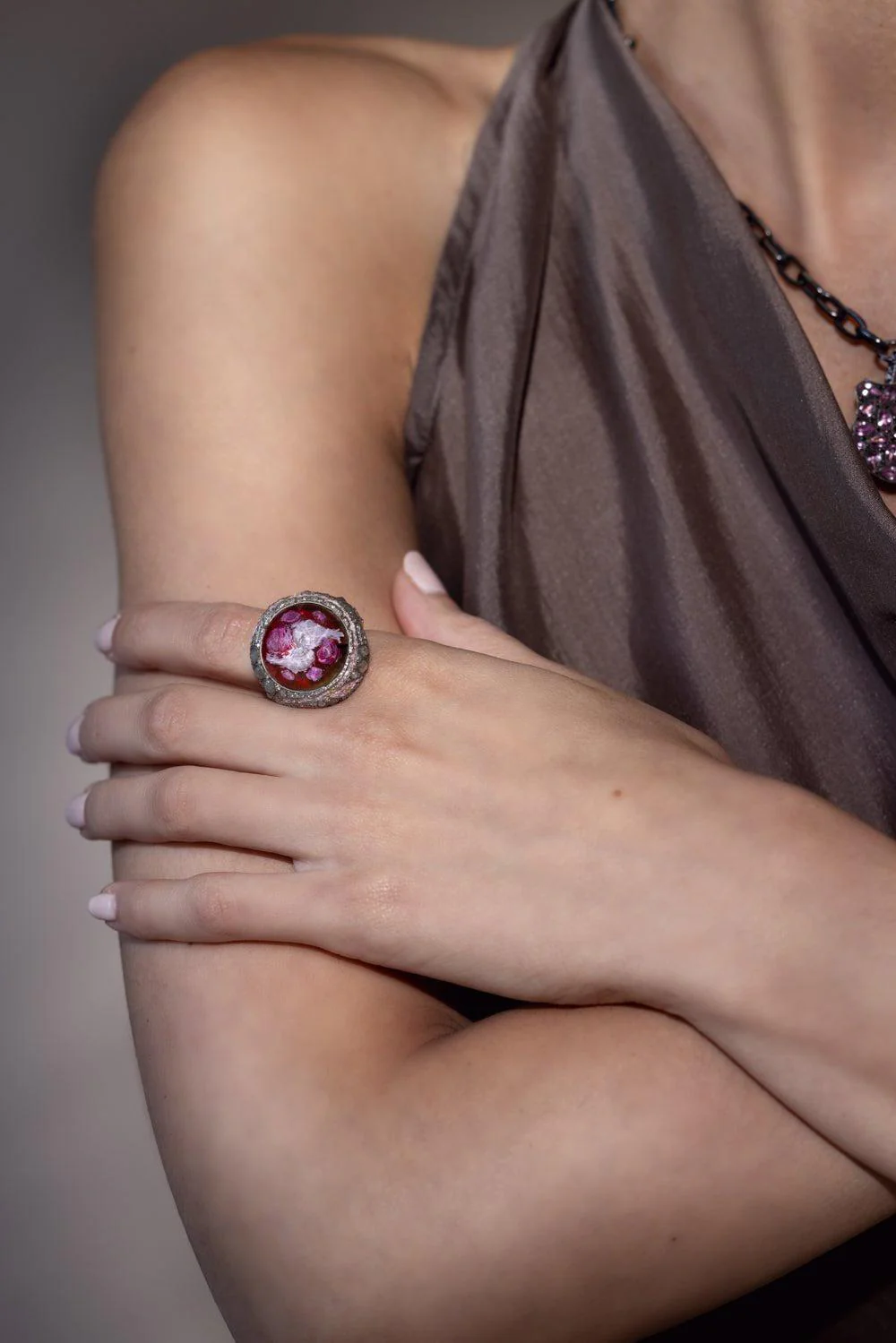 Carved Amethyst Love Bird Ring - Image 2