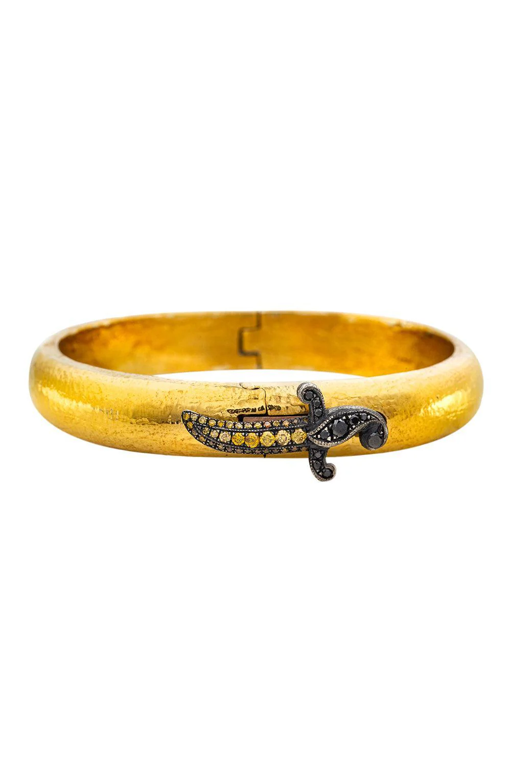 Wide Rounded Dagger Clasp Bracelet