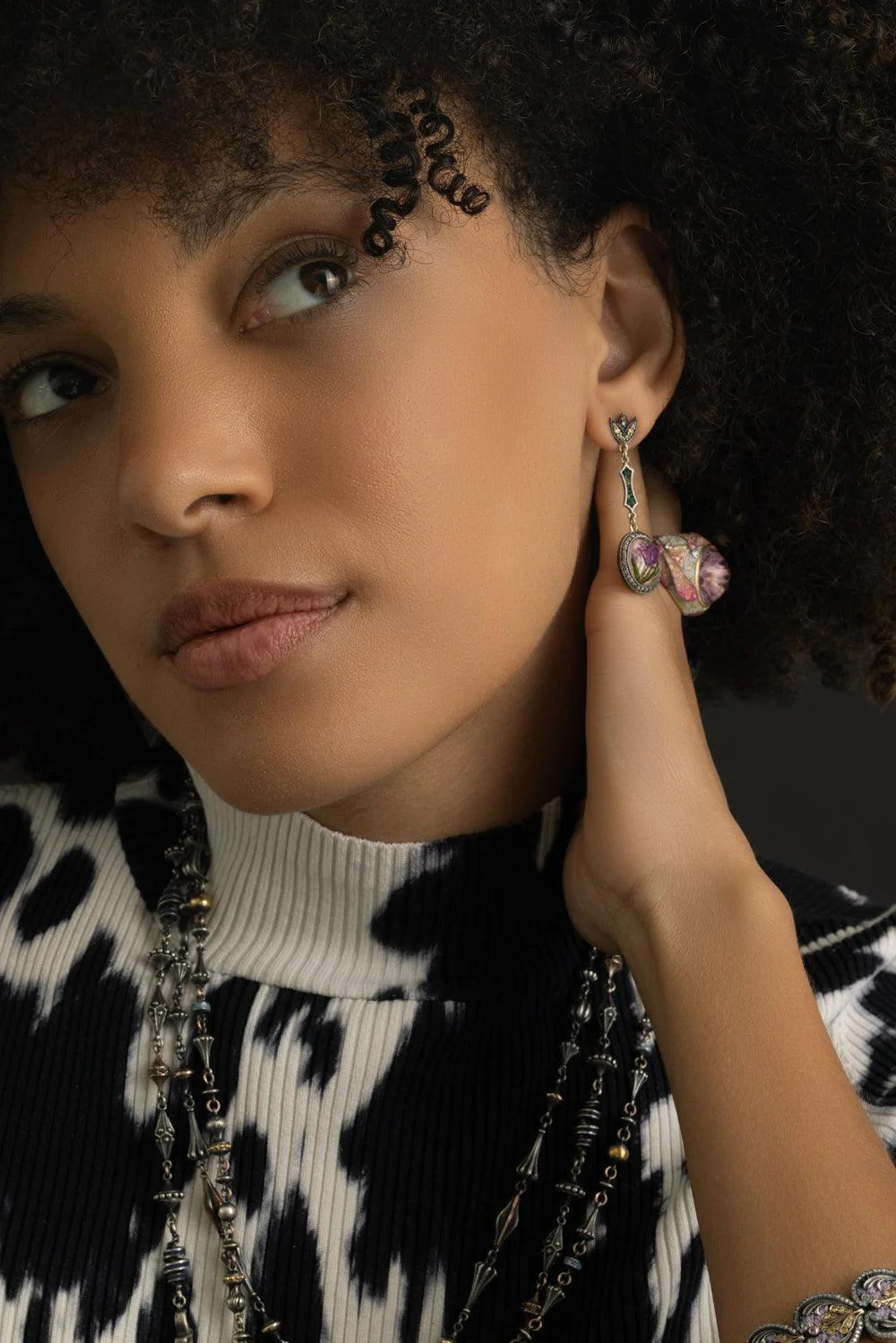 Yellow Diamond Fluer Drop Earrings - Image 4