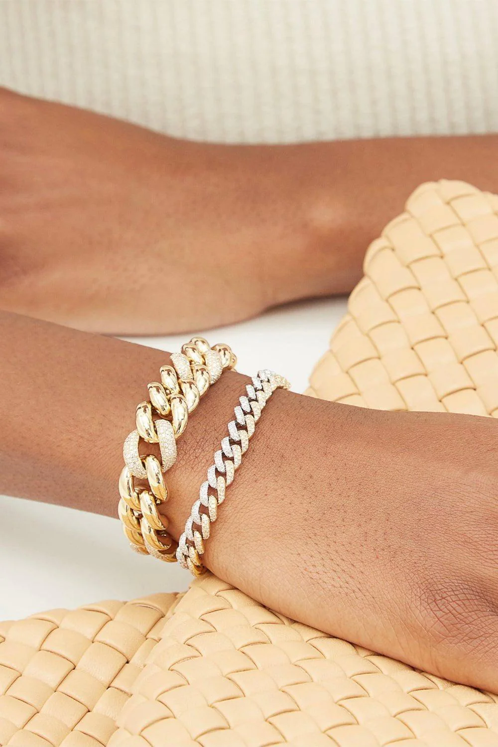 2-TONE PAVE DIAMOND MEDIUM LINK BRACELET - Image 2