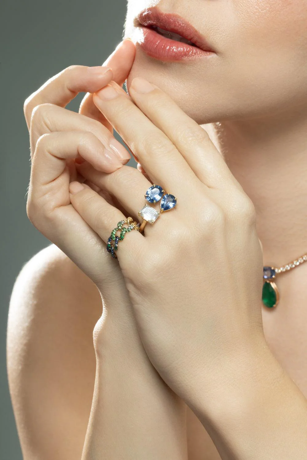 Blue Sapphire Diamond Triple Threat Ring - Image 4