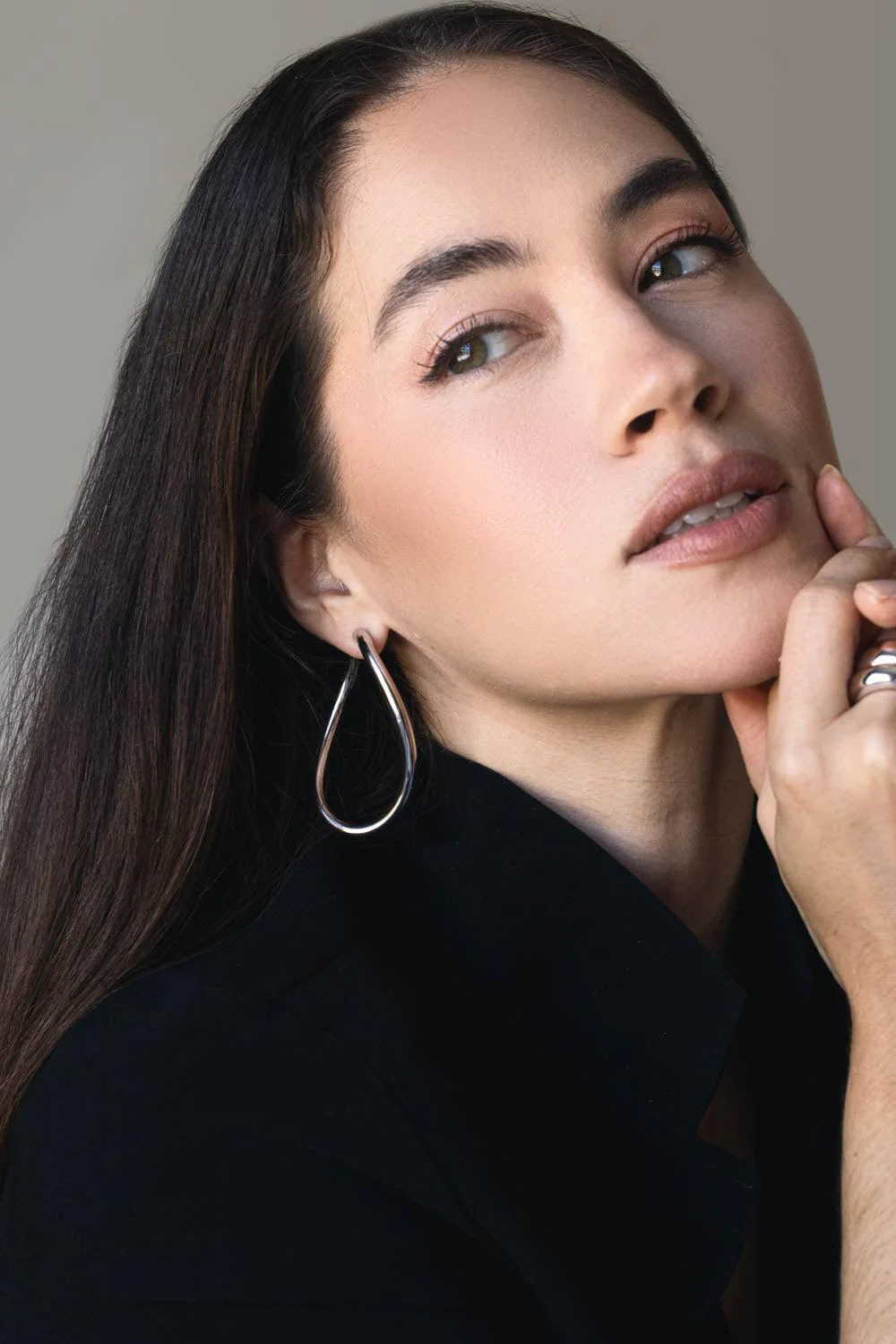 Curved Opal Hoop Earrings - White Gold - Image 2