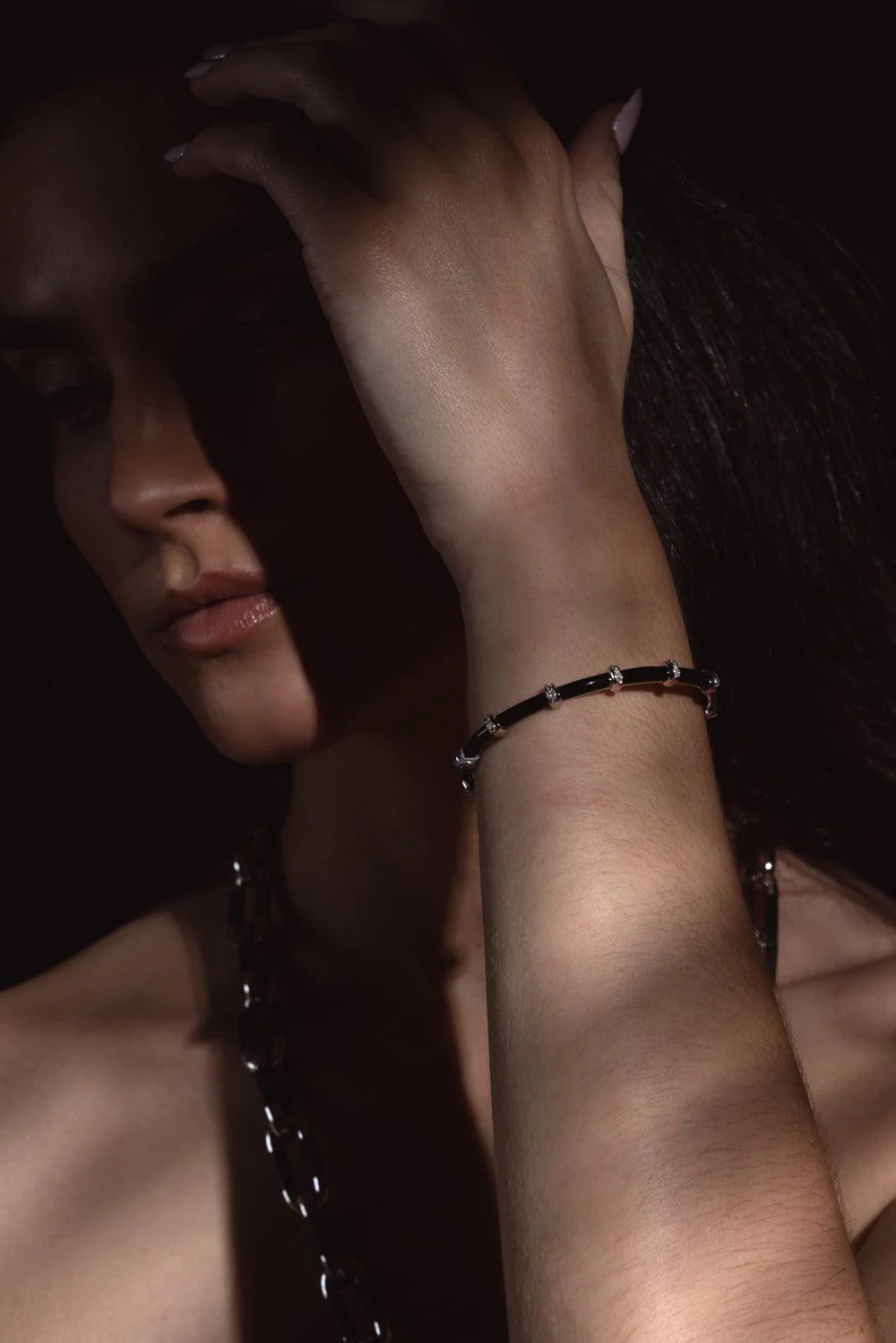 Small Carly Black Enamel Diamond Bracelet - White Gold - Image 2