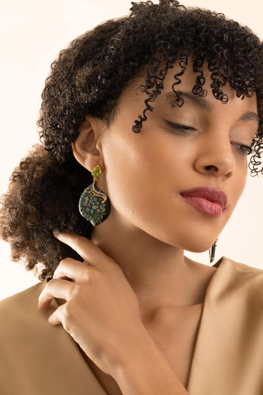 Flower Irregular Teardrop Marquetry Earrings - Image 3