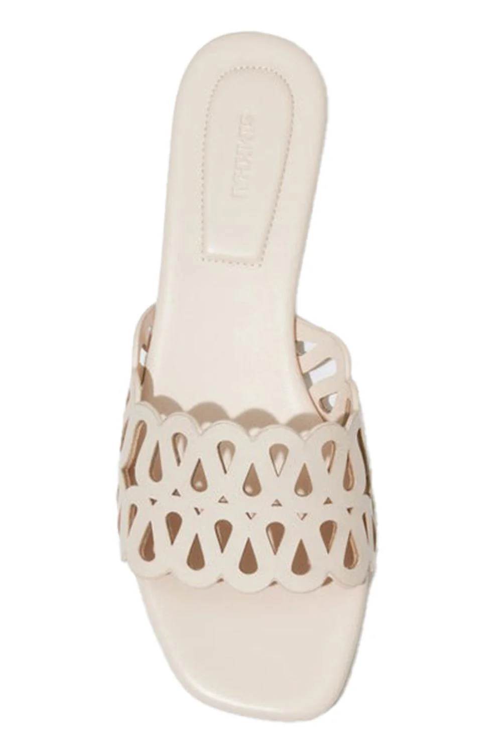 Maccall Flat Sandal - Image 6