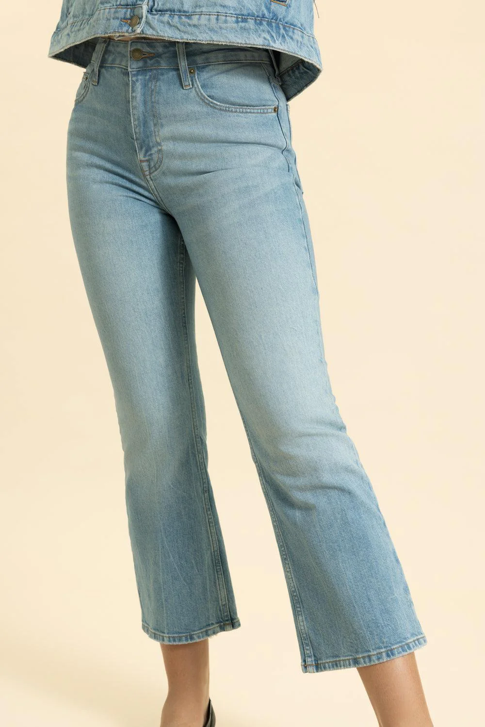 Zoe Crop Pant - Image 3