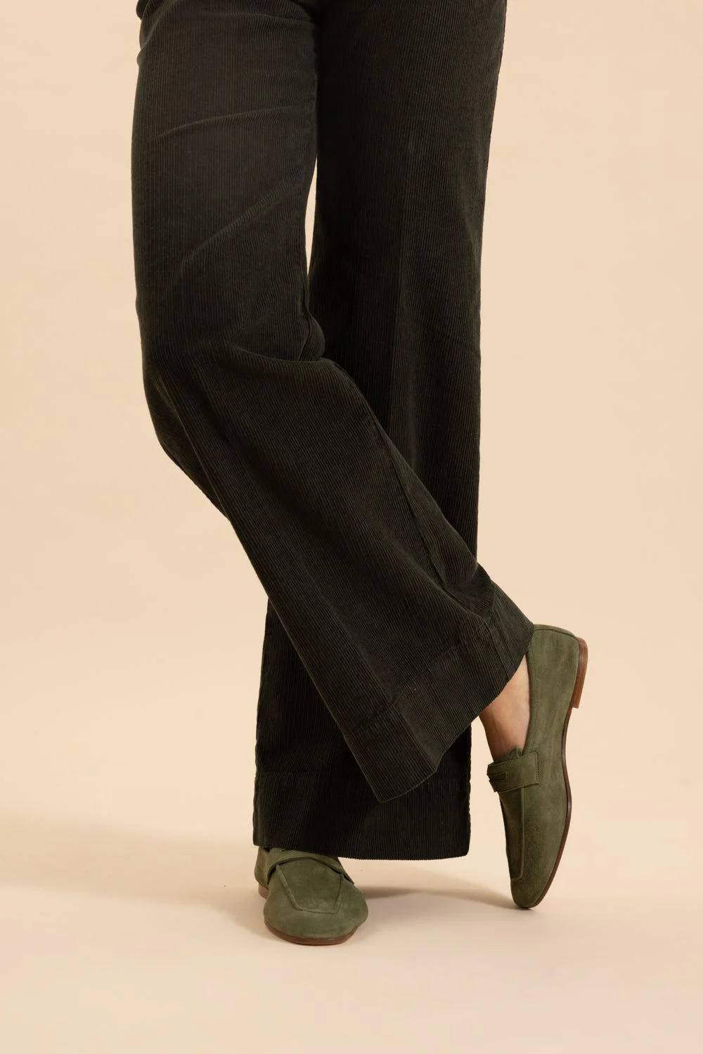 Essenziale Loafers - Khaki Green - Image 2
