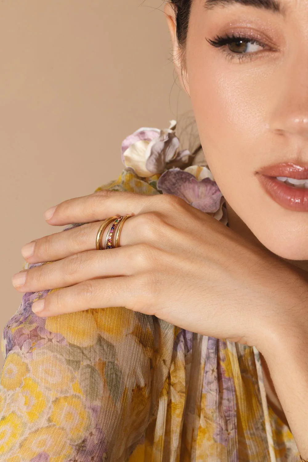 Nimus YG Gris Four Link Ring - Image 4