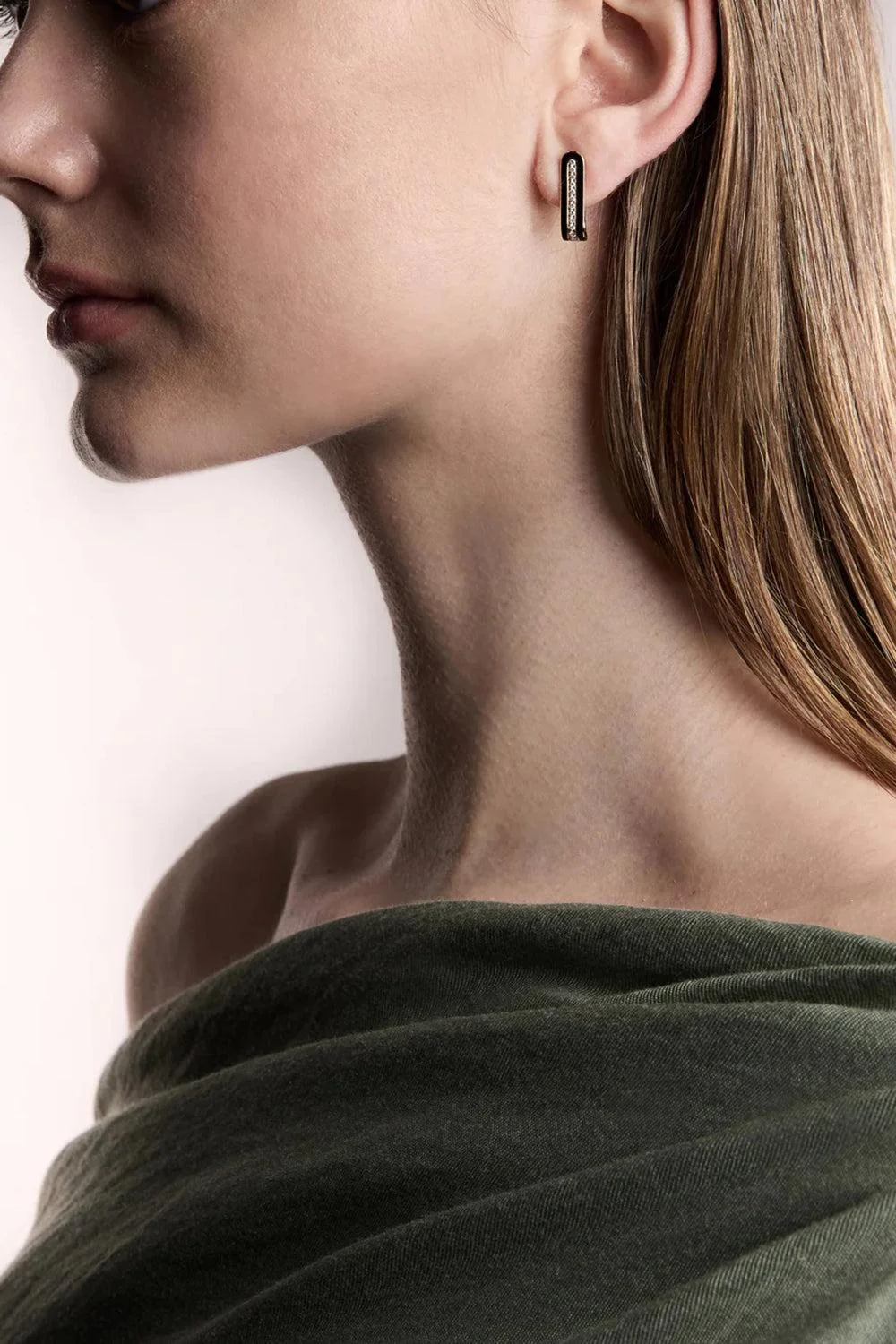 White Hedin Bone Earrings - Image 2