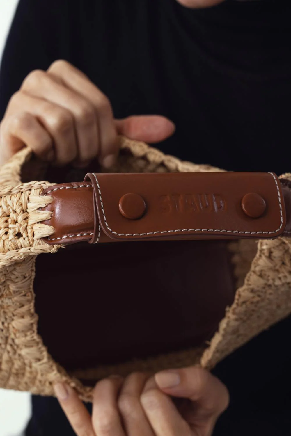 Moon Bag - Raffia - Image 4