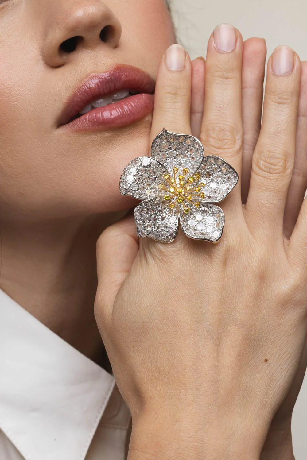 Diamond Flower Ring - Image 2