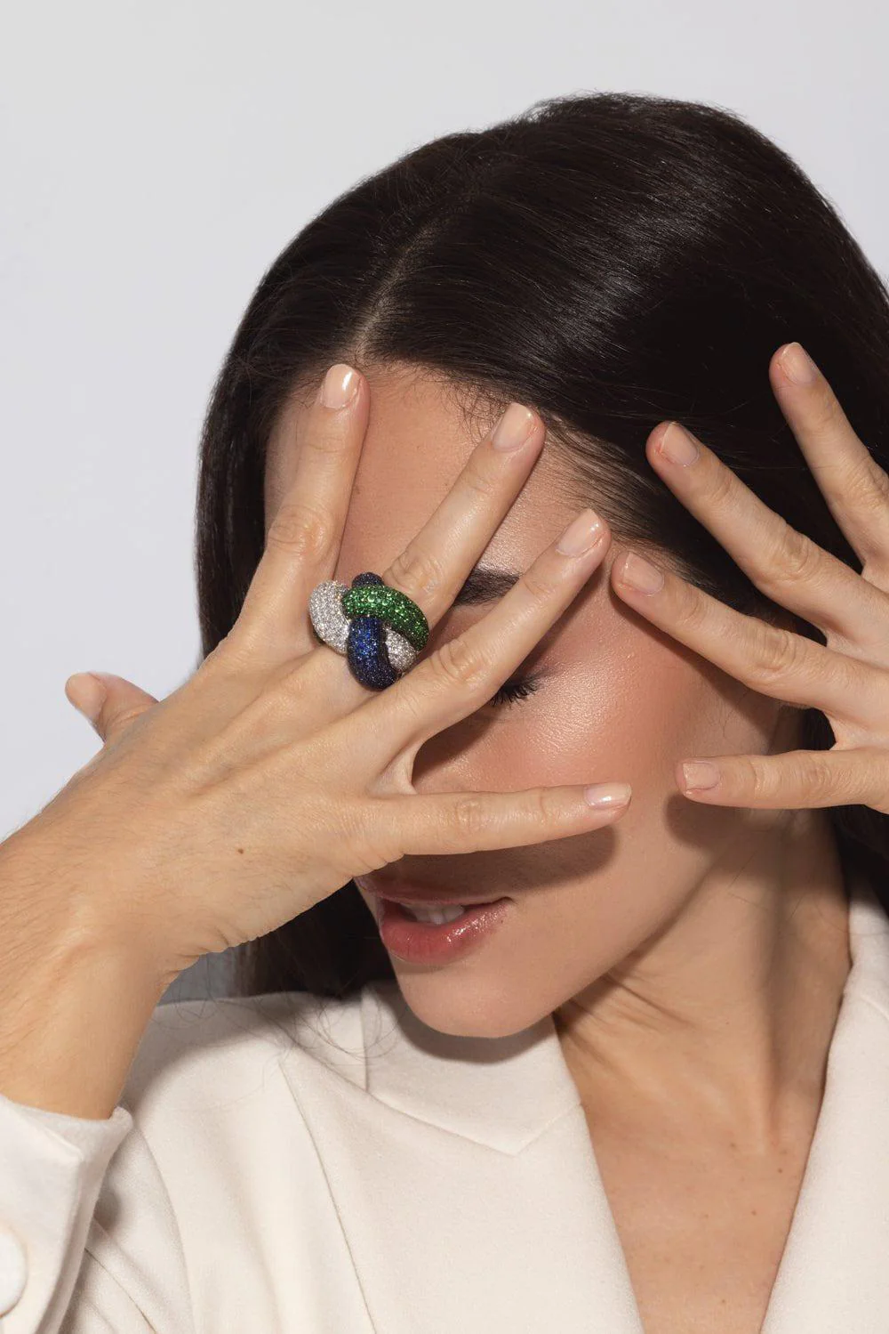 Diamond Sapphire Knot Ring - Image 2