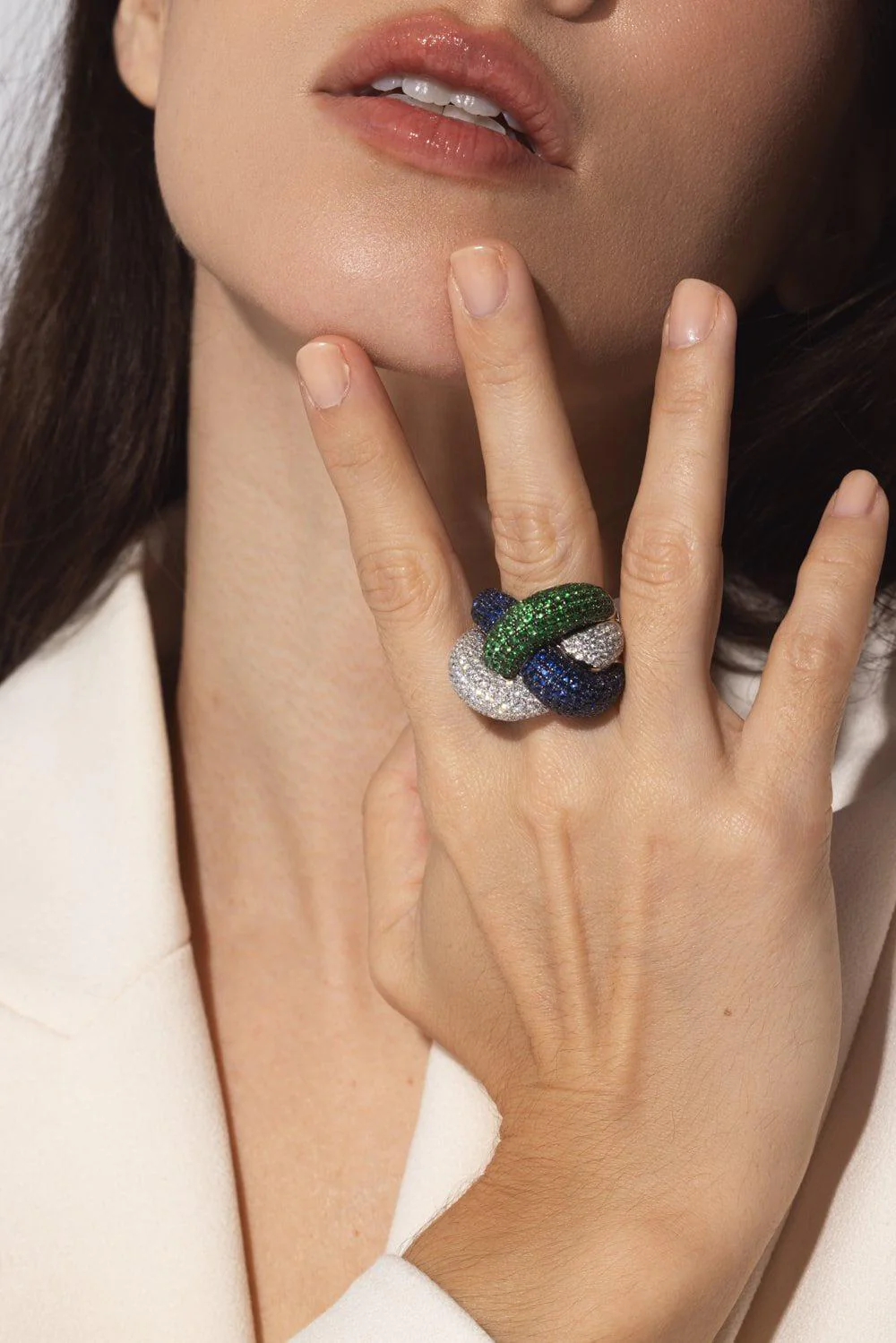 Diamond Sapphire Knot Ring - Image 4