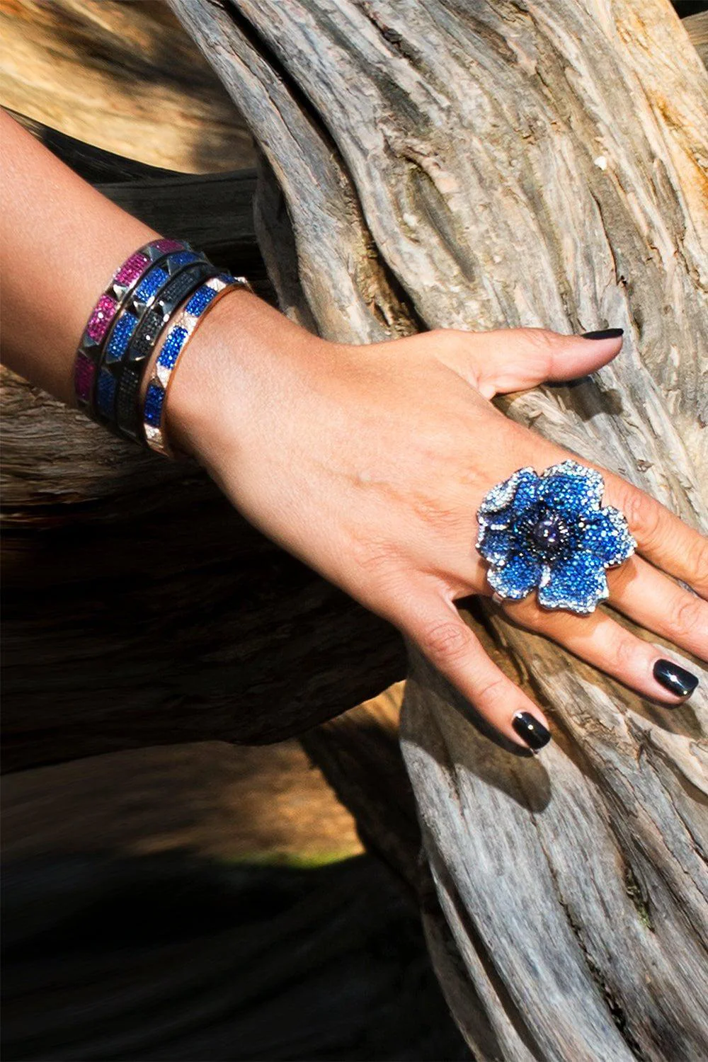 Large Blue Sapphire Diamond Ring - Image 4