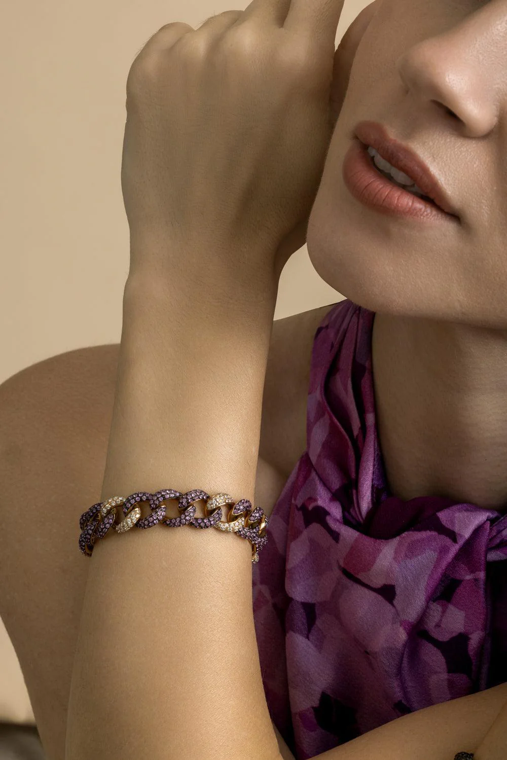 Pink Sapphire Diamond Curb Chain Bracelet - Image 4
