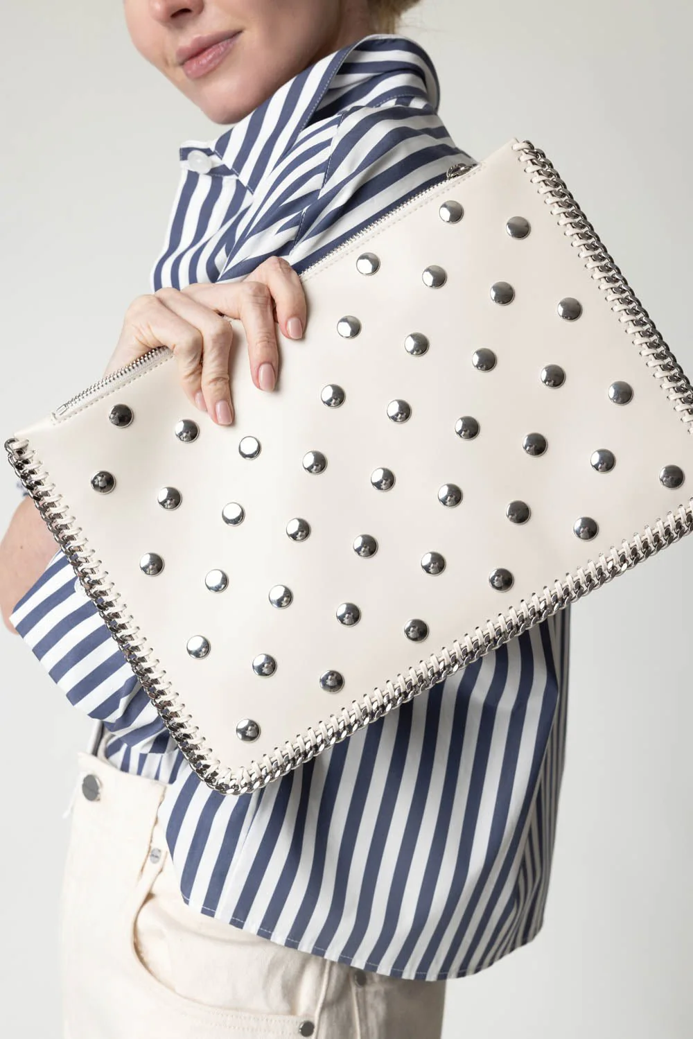 All Over Studded Alter Mat - White - Image 2